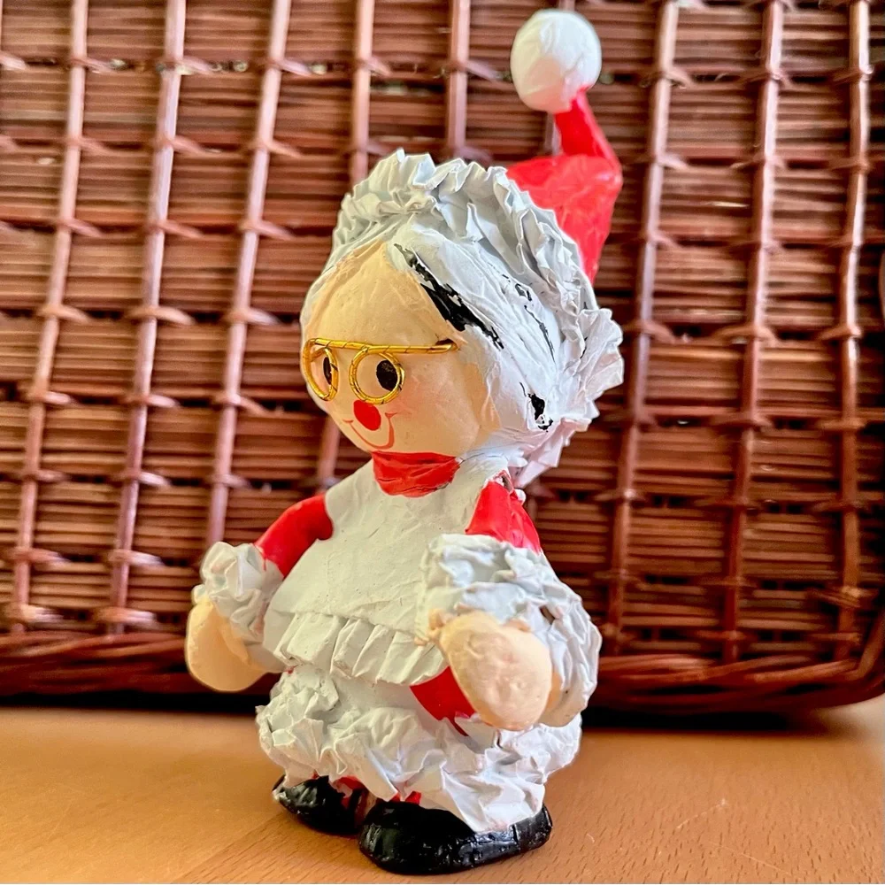 Vintage Mrs Claus Paper Mache Figurine Christmas